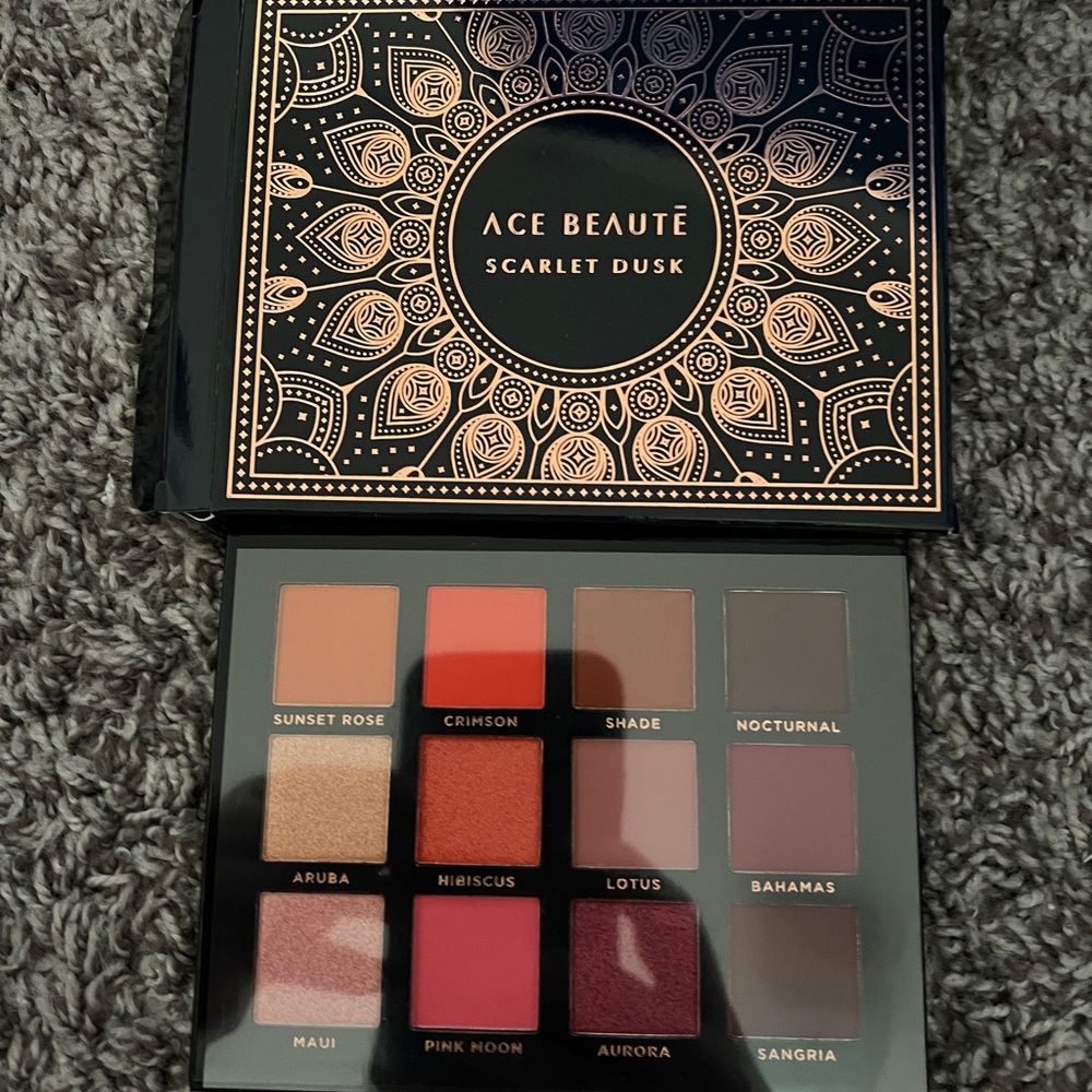 Ace Beauté - Scarlett Dusk